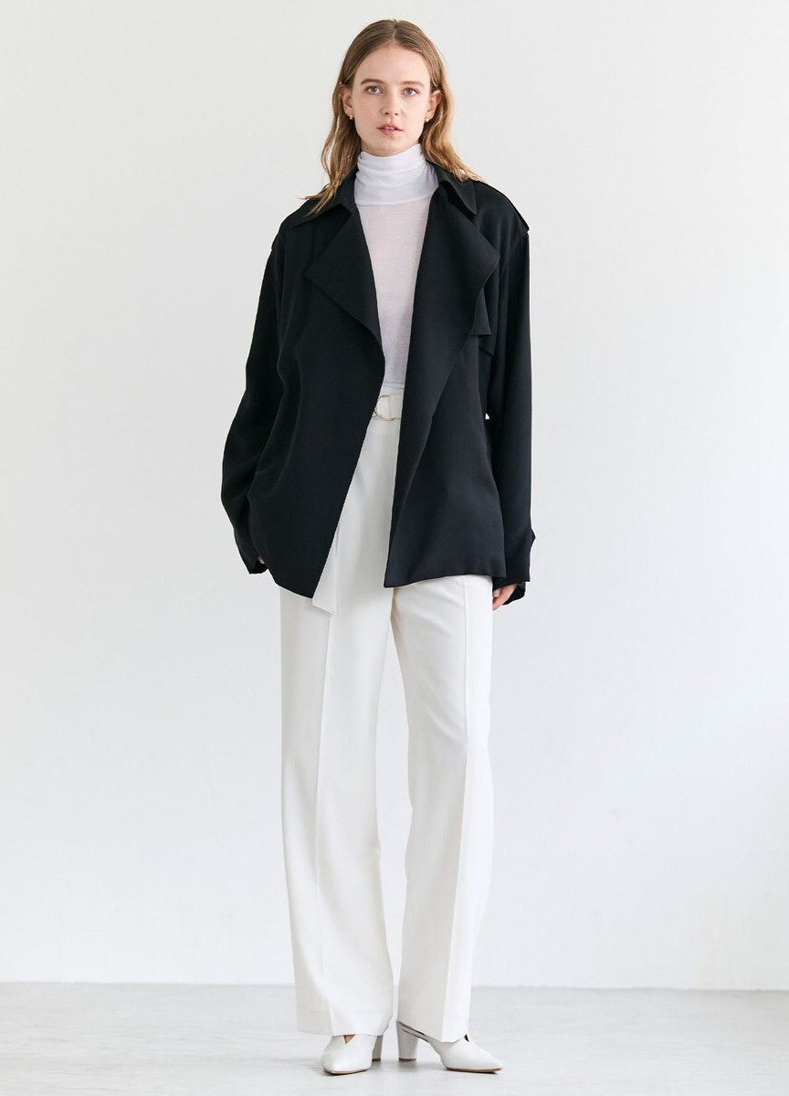 透膚絲光經典高領上衣